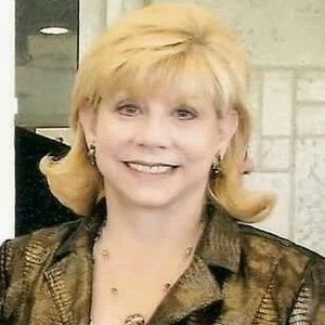 Meet your Posher, Carole